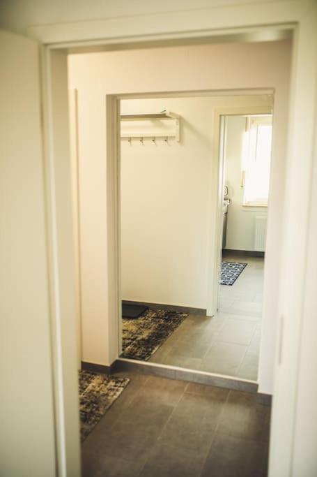 Wunderschoene Neue 3,5 Zimmerwohnung Naehe Kassel Bis 4 Erwachsene 3 Kinder Fuldatal Ngoại thất bức ảnh